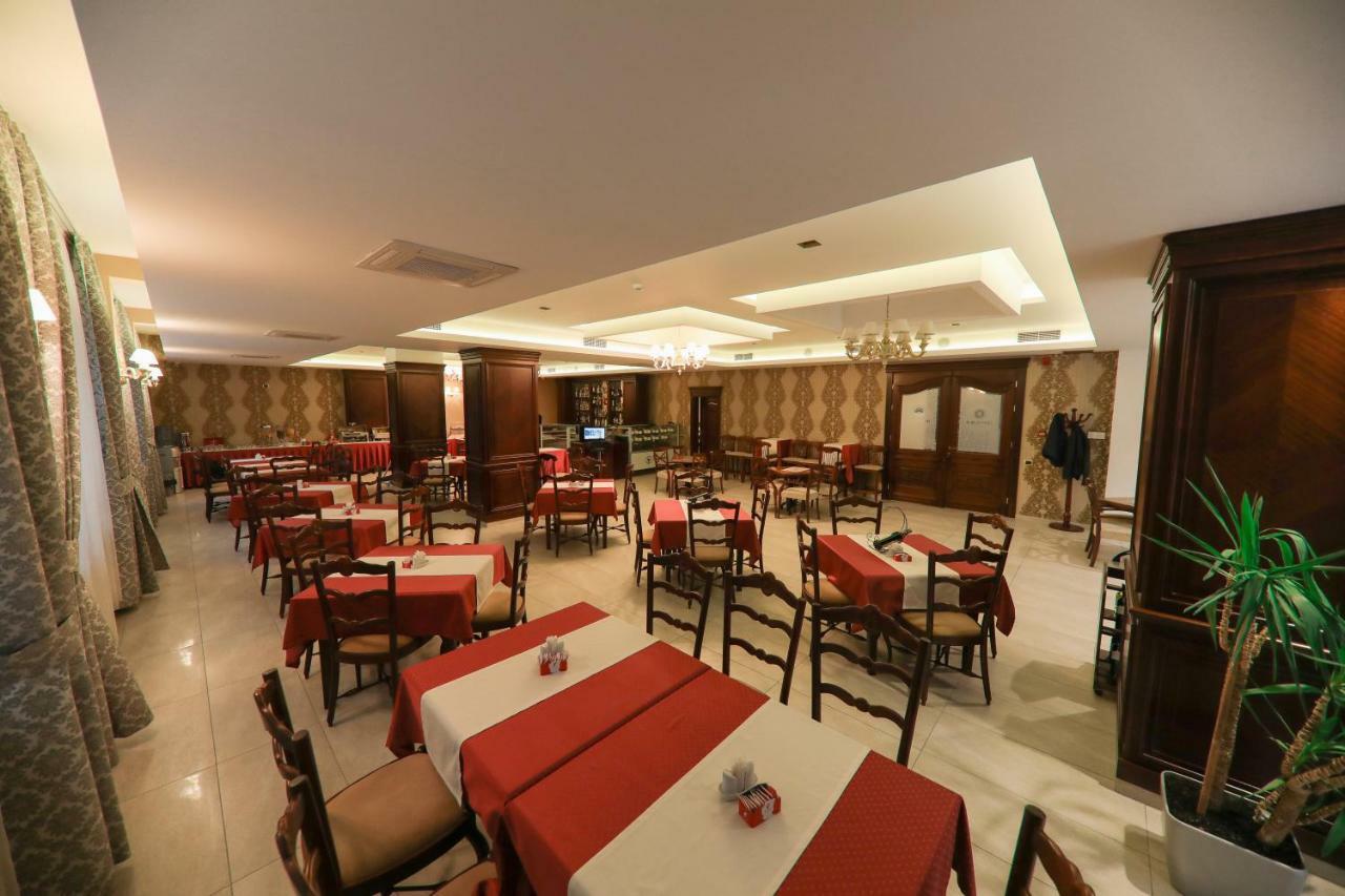 Hotel Kacinari Prizren Extérieur photo